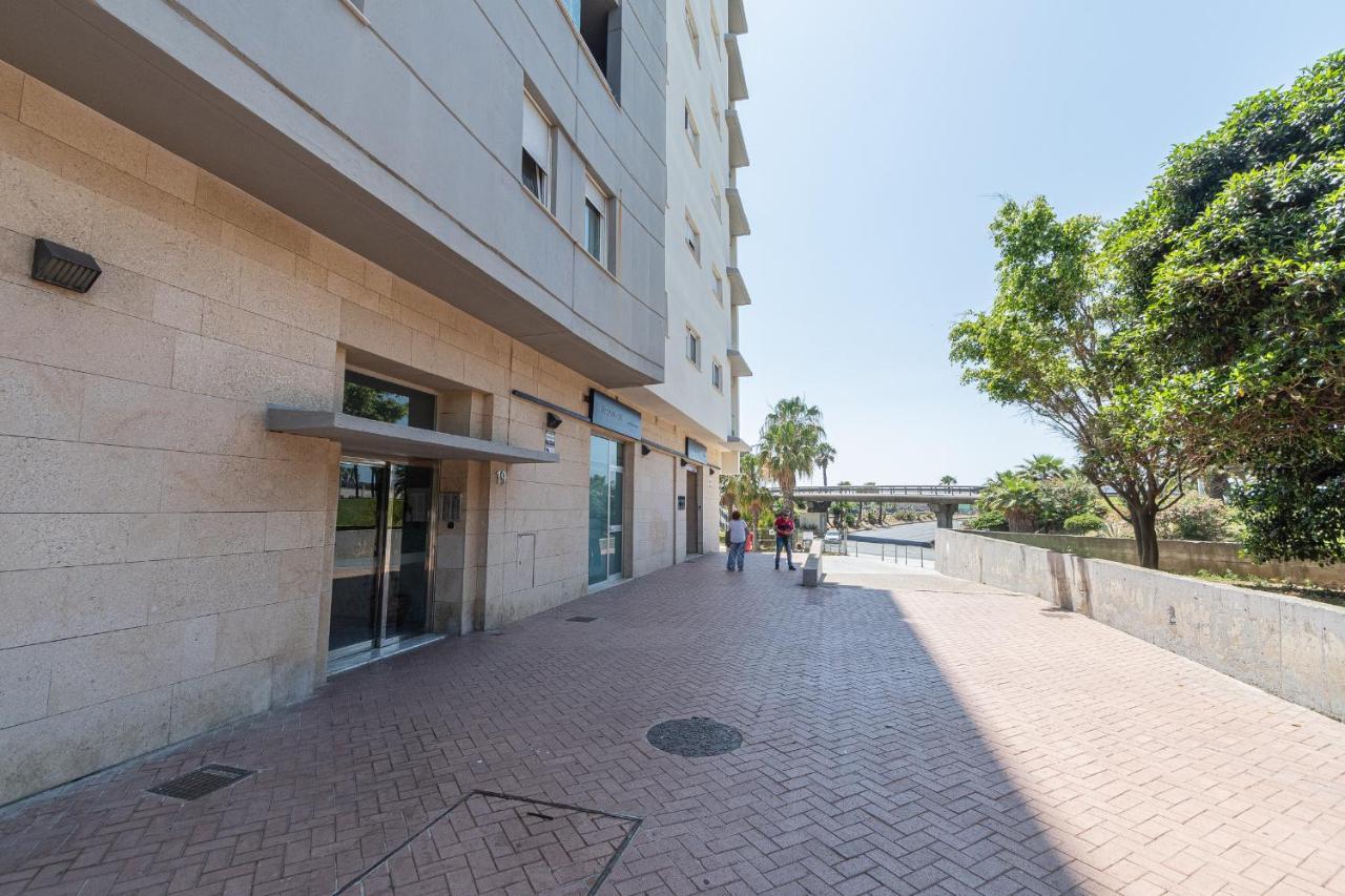 Apartamento Cortadura Playa カディス エクステリア 写真